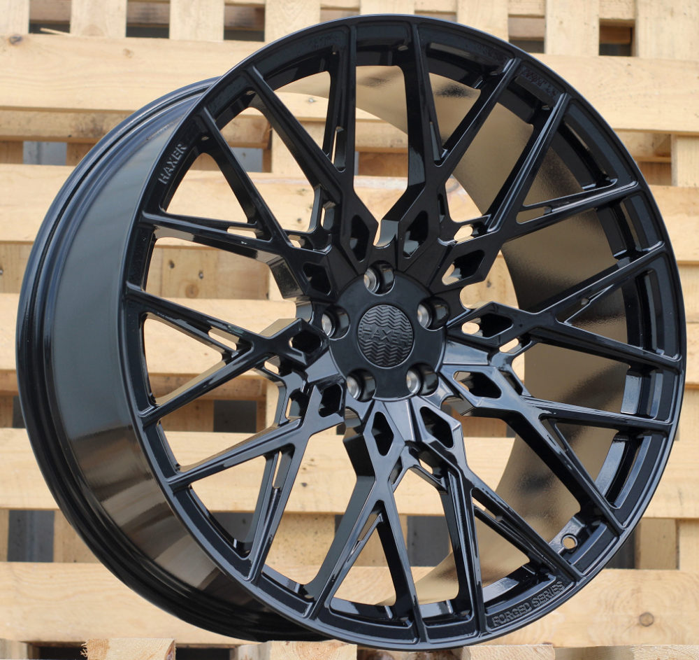 HXF03  Melns R21 5X112 10.5J et30 66.6