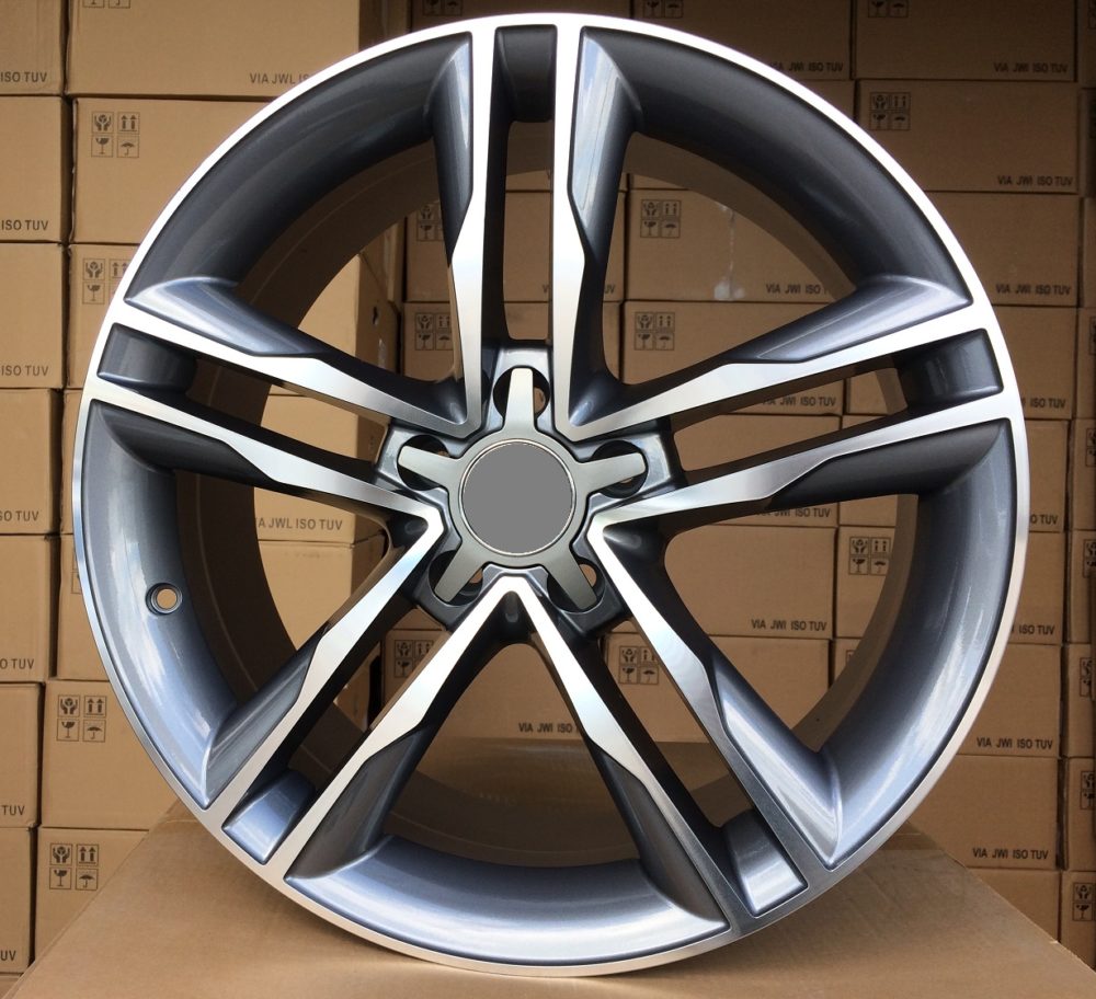 Audi BK114  Pelēks ar pulētu virsmu un pulverlaku R18 5X112 8J et39 66.5