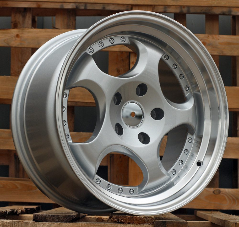 BMW L2384  Sudrabs ar pulētu malu R17 5X120 9.5J et20 74.1