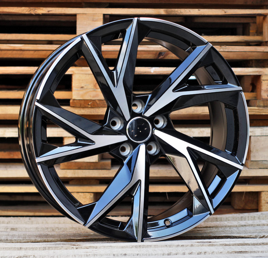 Audi I5491  Melns ar pulētu virsmu R18 5X112 8J et36 66.5