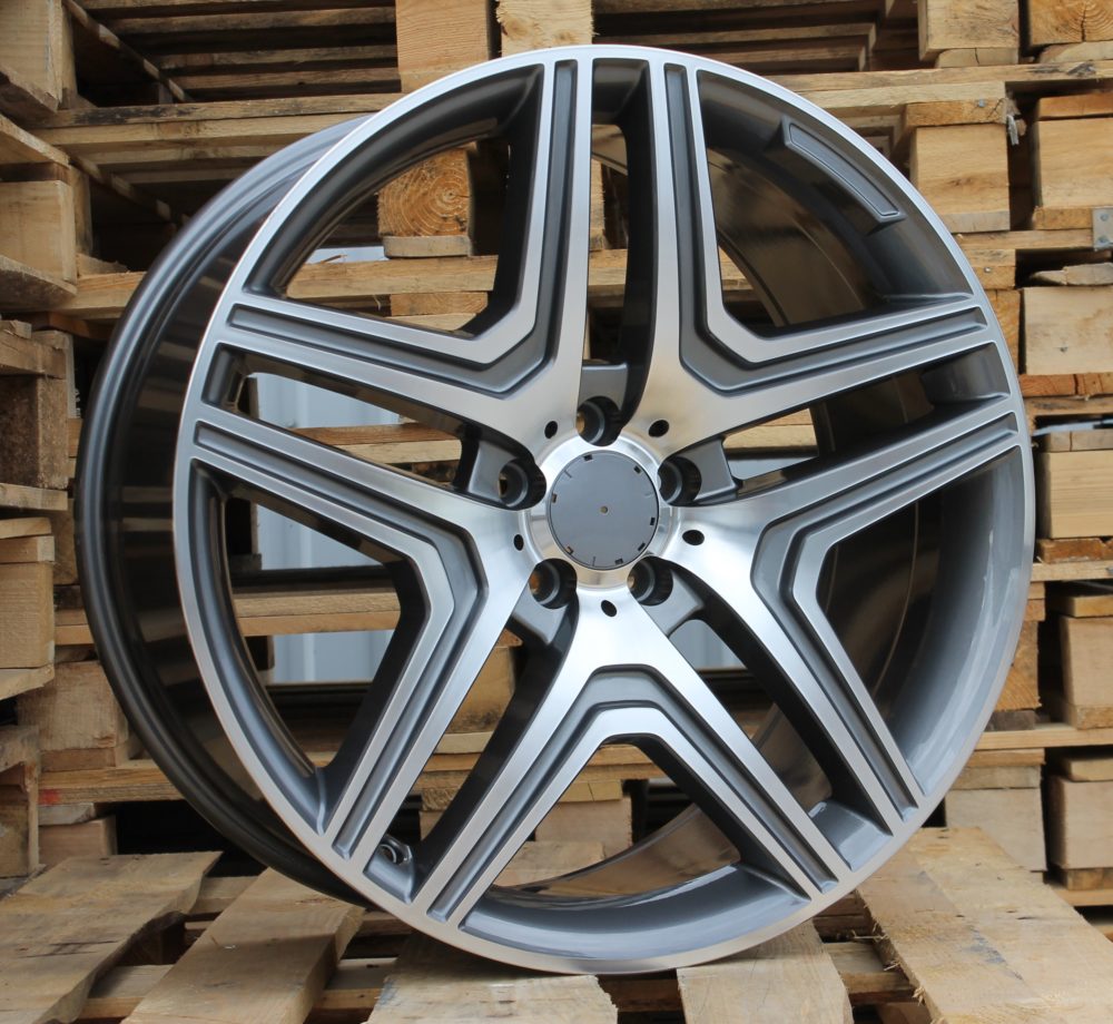 Mercedes BK206  Pelēks ar pulētu virsmu un pulverlaku R22 5X112 10J et46 66.6