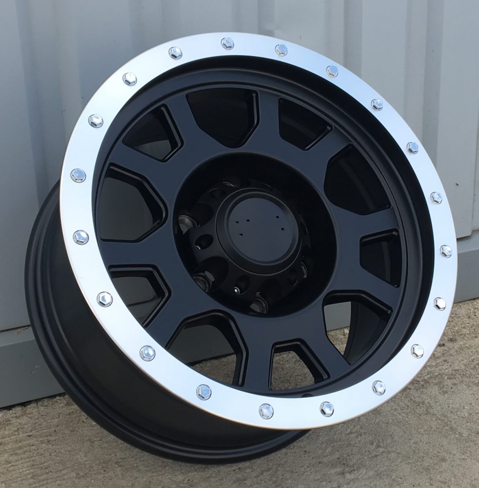 XFC13  Melns pusmatēts R16 5X139.7 8J etM25 110.5