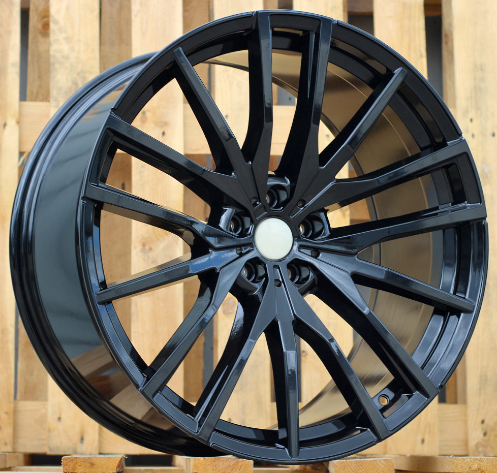 BMW H0324  Melns R22 5X112 9.5J et37 66.6