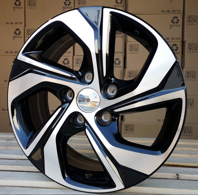 Honda F5716  Melns ar pulētu virsmu R16 5X114.3 7J et50 64.1