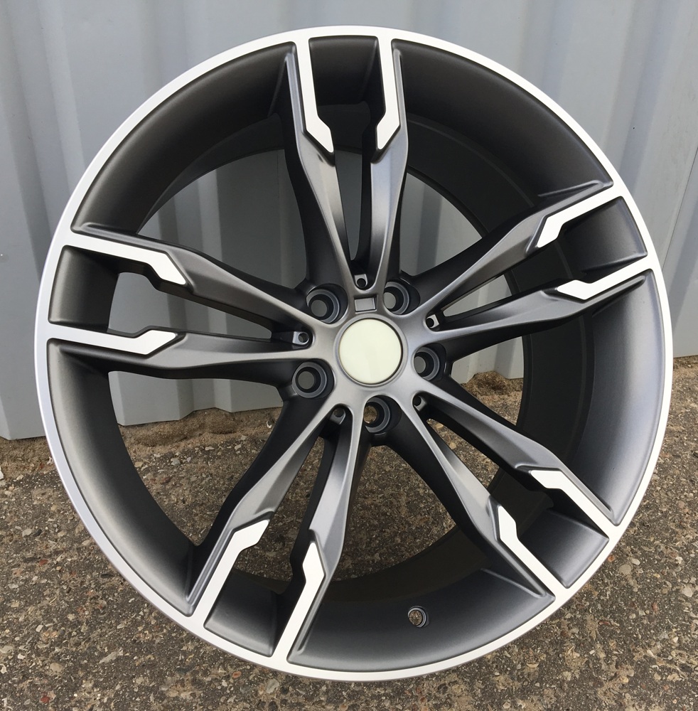 BMW B1257  Pelēks R17 5X120 8J et34 72.6