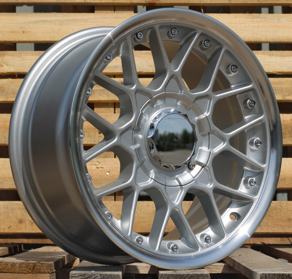 HX025  Sudrabs ar pulētu malu R15 8X100/114 7J et25 73.1