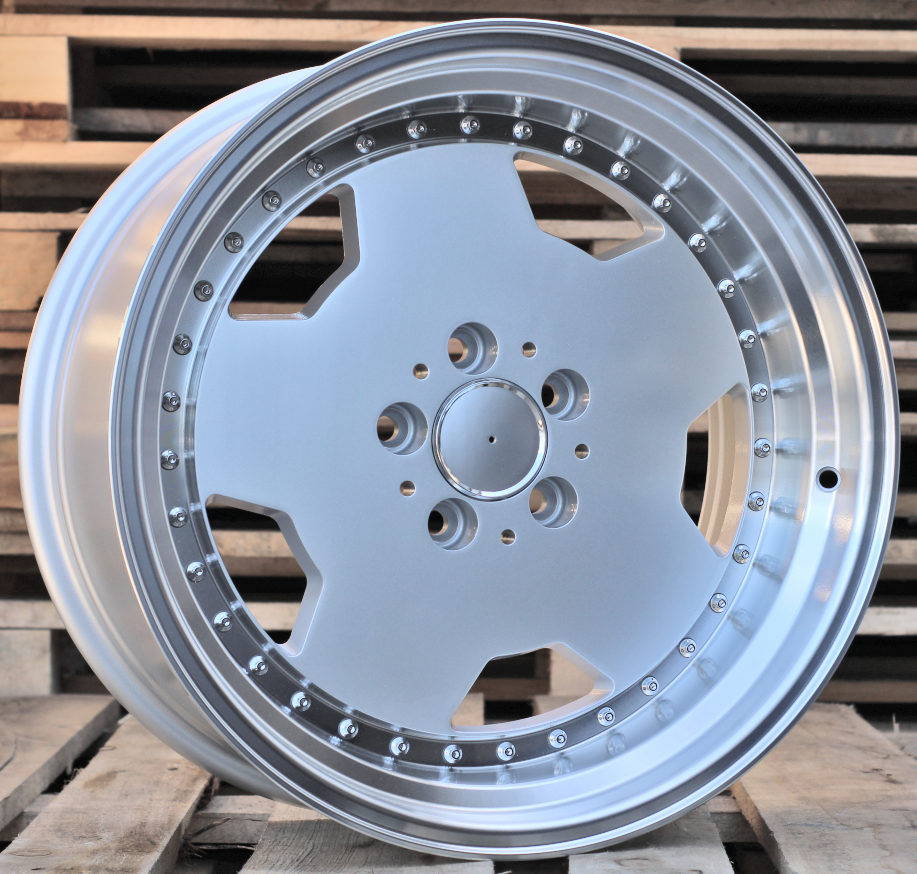 Mercedes B5852  Sudrabs ar pulētu malu R17 5X112 8J et25 66.6