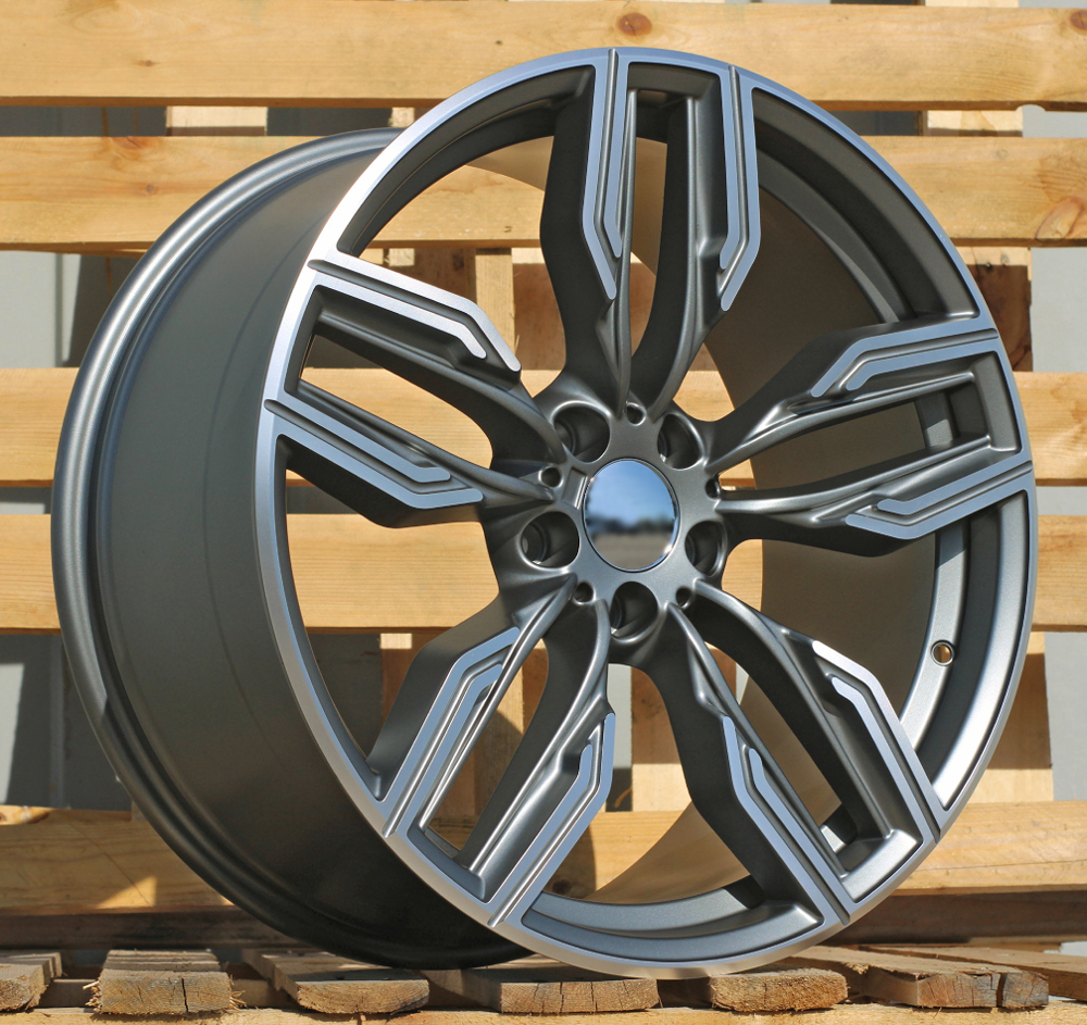 BMW B5181  Pelēks pusmatēts ar pulētu virsmu R20 5X112 10J et41 66.6